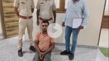 सरदारशहर: चूरू स्पेशल पुलिस ने 9 साल से फरार हार्डकोर अपराधी को हमीरवास थाना क्षेत्र से किया गिरफ्तार