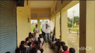 उतरौला: उतरौला (बलरामपुर) में सोमवार को फैशल एजुकेशन सेंटर में बच्चों को कीड़े की दवा वितरण कर जागरूक किया गया