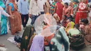 खुरई: बीना रोड पर अज्ञात वाहन की टक्कर से दो युवक हुए घायल; एक की हुई मौत; आक्रोशित परिजनों ने बीना बायपास पर लगाया जाम