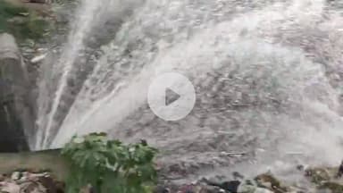 #गाजीपुर में '#नमामि_गंगे' की पाइपलाइन से #पानी की बर्बादी, प्रशासन पर निष्क्रियता का आरोप- छात्र नेता दीपक उपाध्याय