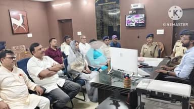 बगहा: बगहा में एसडीएम के नेतृत्व में शांति समिति की बैठक संपन्न