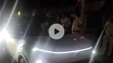 भीलवाड़ा: डीजीपी के आदेश पर भीलवाड़ा पुलिस ने रविवार-सोमवार की मध्य रात को गंगापुर चौराहे पर की हथियारबंद नाकाबंदी