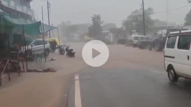 बटियागढ़: बटियागढ़ में भारी बारिश से घनश्यामपुरा में जलभराव, जनजीवन अस्त-व्यस्त