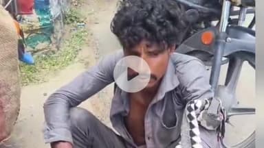 भीलवाड़ा: अजमेर चौराए पर सब्जी मंडी में सोमवार सुबह मोबाइल चोरी के संदेह में पब्लिक ने एक युवक को पकड़कर कोतवाली पुलिस को सौंपा