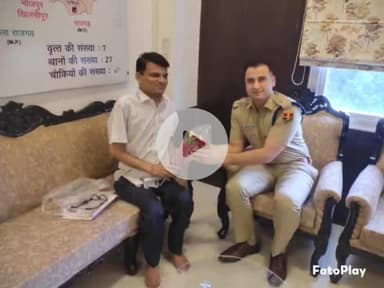 पूर्व दिव्यांग पार्षद संजीव वर्मा ने झालावाड़ जिला एस पी से भेंटकर जिले की कानून व्यवस्था पर की चर्चा