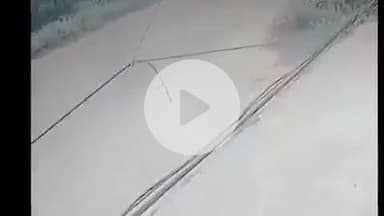 तोशाम: भिवानी में दर्दनाक हादसा: मायके से लौट रही महिला को पिकअप चालक घसीटता हुआ ले गया