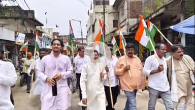 लोहरदगा: लोहरदगा में भाजपा की हर घर तिरंगा यात्रा, पूर्व सांसद सुदर्शन भगत ने महापुरुषों को दी श्रद्धांजलि