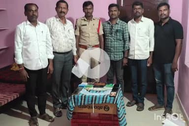 హసన్​పర్తి: హసన్ పర్తి లో  ఓఇంట్లో పేకాట ఆడుతుండగా టాస్క్ ఫోర్స్ పోలీసులు ఏడుగురు వ్యక్తులను పట్టుకున్నారు