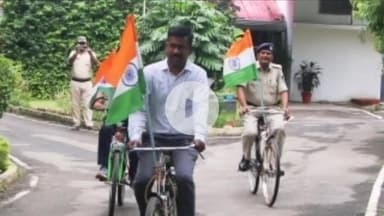 सतना में DM व SP के नेतृत्व में निकली साइकिल तिरंगा यात्रा