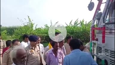 छिबरामऊ: प्रेमपुर चौकी क्षेत्र के एक गेस्ट हाउस के समीप तेज रफ्तार कंटेनर ने बाइक सवार को रौंदा, मौके पर दोनों की हुई दर्दनाक मौत