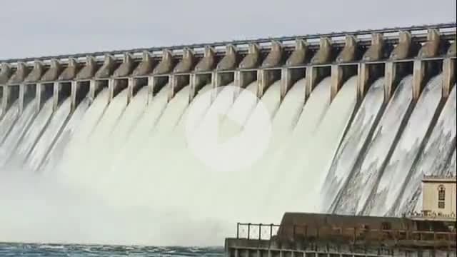 పెద్దఅడిశర్లపల్లి: నాగార్జునసాగర్ జలాశయానికి పెరిగిన వరద ప్రవాహం, 16 క్రస్ట్ గేట్లను ఐదు ఫీట్ల మేర పైకెత్తి దిగువకు నీరు విడుదల