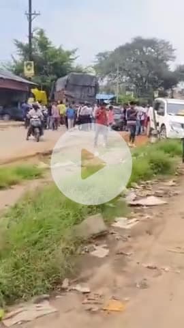 रातू: रातू प्रखंड के सिमलिया पंचायत स्थित दलादिली रिंग रोड पर भीषण सड़क हादसा!