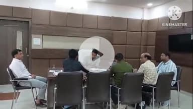 चित्तौड़गढ़: जिला कलक्टर ने यूआईटी में बैठक की, विकास कार्यों में तेजी लाने के दिए निर्देश