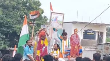 सीतामऊ: भारतपुरा से शुरू हुई अखंड भारत तिरंगा यात्रा सीतामऊ पहुंची, पुष्प वर्षा से हुआ स्वागत