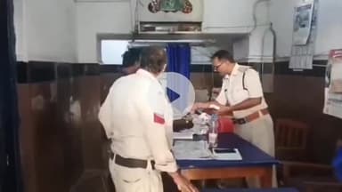 सतना GRP ने रेलवे स्टेशन परिसर में मारपीट करने वाले दो आरोपियों को गिरफ्तार कर कोर्ट किया रवाना