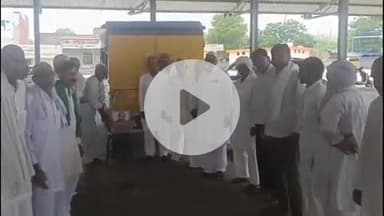 तोशाम: संयुक्त किसान मोर्चा का तोशाम में प्रदर्शन, राष्ट्रपति के नाम ज्ञापन, मोदी सरकार का पुतला फूंका