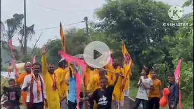 चंडी: माधोपुर देवी स्थान में श्री कृष्ण जन्मोत्सव पर श्रीमद्भागवत कथा यज्ञ के लिए निकाली गई कलश यात्रा