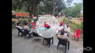 सिसई: सिसई थाना परिसर में श्रीकृष्ण जन्माष्टमी और चेहल्लुम पर्व को लेकर शांति समिति की बैठक आयोजित