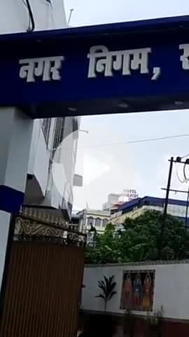 समस्तीपुर: नगर निगम वार्ड 36 में नाले की सफाई न होने से पानी में बदबू, आसपास के लोग परेशान