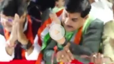 इंदौर: राजवाड़ा से गांधी हॉल तक निकली तिरंगा यात्रा, सीएम मोहन यादव हुए शामिल