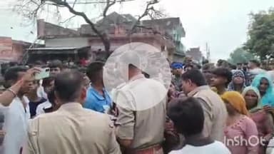 जानसठ: भोपा के भोंकर हेड़ी बस स्टेण्ड पर लापता युवक की बरामदगी को लेकर भीड़ का हुजूम, युवक दो दिन से लापता है