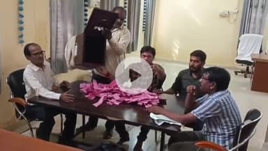 छिबरामऊ: छिबरामऊ और गुरसहायगंज के सभासद उपचुनाव की मतगणना शुरू, भारी पुलिस बल मौजूद