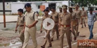 बागपत: SP ने UP पुलिस आरक्षी सीधी भर्ती में चयनित और पुलिस लाइन बागपत में रिक्रूट आरक्षियों की क्लास रूम का किया निरीक्षण