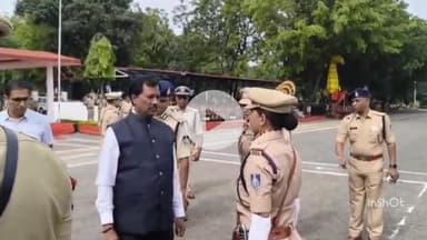 इंदौर: पुलिस ग्राउंड पर स्वतंत्रता दिवस परेड का किया गया पूर्व अंतिम अभ्यास, दो महिला अधिकारियों के हाथ में कमान