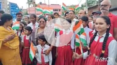 फारबिसगंज: फारबिसगंज में बीजेपी कार्यकर्ताओं द्वारा तिरंगा यात्रा निकाली गई