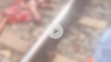 लोहरदगा: ईरगांव स्टेशन के पास चोपन एक्सप्रेस की चपेट में आने से रेलवे ट्रैक पार कर रहे वृद्ध की दर्दनाक मौत