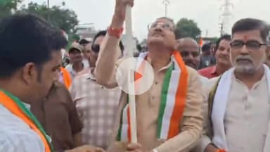 झालरापाटन: झालावाड़ सांसद कार्यालय से शहर में भारतीय जनता पार्टी द्वारा विशाल तिरंगा यात्रा का आयोजन किया गया