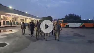 रामपुर: स्वतंत्रता दिवस की पूर्व संध्या पर सिविल लाइंस क्षेत्र में SP पहुंचे, रेलवे स्टेशन पर चेकिंग कराई और व्यापारियों से मिले