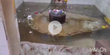 गंधवानी: बाग-कुक्षी में कम बारिश से किसान परेशान, जबरेश्वर महादेव को किया जलमग्न, बारिश होने तक महादेव जलमग्न रहेंगे