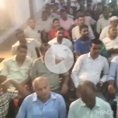 नरपतगंज: नरपतगंज सभा भवन में विदाई सह सम्मान समारोह आयोजित, एमओ को दी गई विदाई, बीडीओ व प्रखंड प्रमुख रहे मौजूद