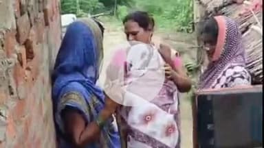 भोरे: भोरे विधानसभा क्षेत्र में हादसे में हुई मौत के बाद प्रीति किन्नर ने परिवार से मिलकर शोक संवेदना व्यक्त की