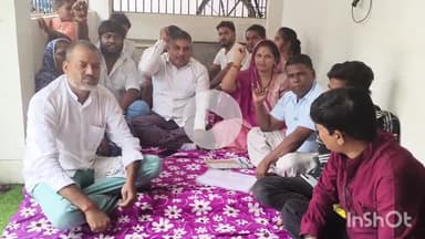 समस्तीपुर: जिला परिषद सदस्य ने परिवार संग दिया धरना, योजनाओं में मनमानी का आरोप, कहा- दलित होने से बैठक में अपमानित किया