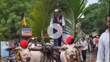 भोकरदन: धावडा येथे भव्य सजावट करत बैलगाडी सोबत घेत काढण्यात आली भव्य तिरंगा रॅली