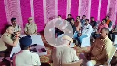 झालरापाटन: झालरापाटन में जिला पुलिस अधीक्षक अमित कुमार की अध्यक्षता में थाना परिसर में सीएलजी की बैठक हुई आयोजित