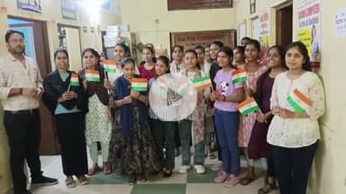 देश भक्ति सेहत के लिए लाभदायक है ,स्वतंत्रता दिवस की हार्दिक शुभकामनाएं 🇮🇳