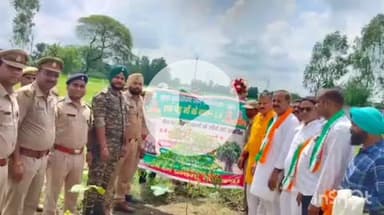 नानपारा: भटेहटा गांव में सिख रेजीमेंट और ब्लॉक प्रमुख ने 1600 पौधे लगाए, ऑपरेशन सिंदूर की सफलता का किया स्मरण