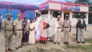 गुमला: उर्मी बायपास चौराहे के पास उपायुक्त ने फीता काटकर किया पुलिस आउट पोस्ट का उद्घाटन