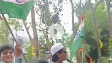 सिरोंज: सिरोंज नगर में मुस्लिम समुदाय द्वारा निकाली गई तिरंगा यात्रा