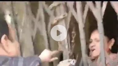 रामपुर: ज्वालानगर में ज़मीनी विवाद को लेकर 6 लोगों ने एक दंपति को पीटकर घायल कर दिया, पुलिस ने घायल को मेडिकल के लिए भेजा