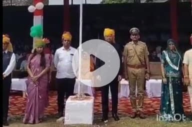 देसूरी: देसूरी में स्वतंत्रता दिवस समारोह पर उपखंड में 61 प्रतिभाओं का हुआ सम्मान, स्कूली बच्चों ने दी सांस्कृतिक प्रस्तुतियां