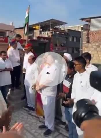 बाड़मेर: स्वतंत्रता दिवस के पावन अवसर पर जिला कांग्रेस कार्यालय में ध्वजारोहण कार्यक्रम हुआ