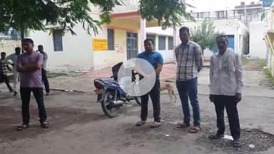 रामपुर: महाराजा डिग्री कॉलेज के पास अज्ञात वाहन की टक्कर से बाइक सवार व्यक्ति की हुई दर्दनाक मौत