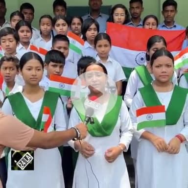 कुछ याद उन्हें भी कर लो जो लौट के घर न आया | |