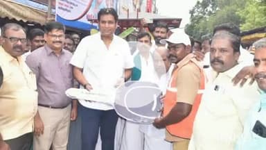 நீடாமங்கலம்: நெகிழ்ச்சி சம்பவம் செய்த அமைச்சர், நீடாமங்கலத்தில் 54 நபர்களின் வீடுகளுக்கு நேரில் சென்று பட்டா வழங்கி அசத்தல்