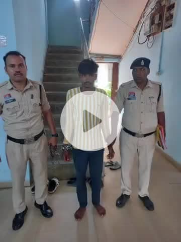 आरंग: आरंग थाना क्षेत्र में विवाहिता से छेड़छाड़ करने वाले आरोपी को पुलिस ने किया गिरफ्तार
