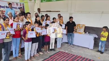 करौली: शहर के निजी मैरिज गार्डन में लोधा समाज ने वीरांगना अवंती बाई लोधी की जयंती मनाई, प्रतिभाओं का किया सम्मान